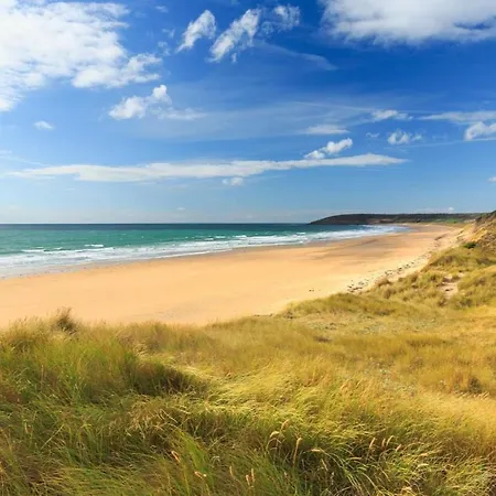 La Cigogne, Maison Familiale En Bord De A Surtainville, Cote Des Isles, 3 Chambres, Intendance Luxury Host Dom wakacyjny