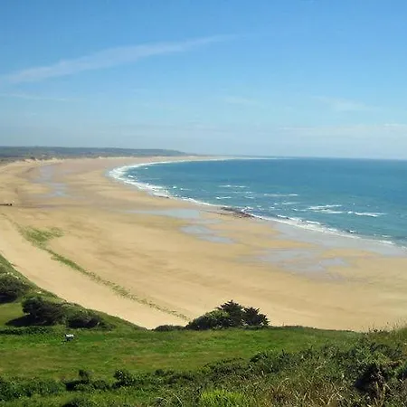 La Cigogne, Maison Familiale En Bord De A Surtainville, Cote Des Isles, 3 Chambres, Intendance Luxury Host Dom wakacyjny