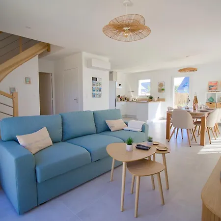 Dom wakacyjny La Cigogne, Maison Familiale En Bord De A Surtainville, Cote Des Isles, 3 Chambres, Intendance Luxury Host