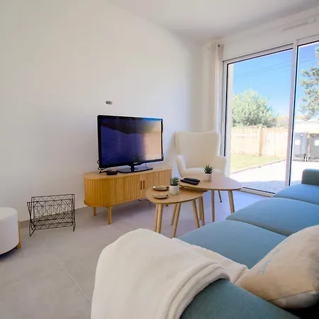 La Cigogne, Maison Familiale En Bord De A Surtainville, Cote Des Isles, 3 Chambres, Intendance Luxury Host *