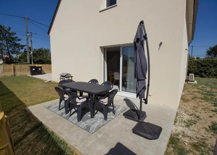 La Cigogne, Maison Familiale En Bord De A Surtainville, Cote Des Isles, 3 Chambres, Intendance Luxury Host Surtainville