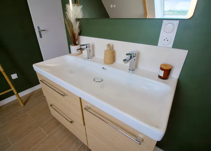 La Cigogne, Maison Familiale En Bord De A Surtainville, Cote Des Isles, 3 Chambres, Intendance Luxury Host * Surtainville