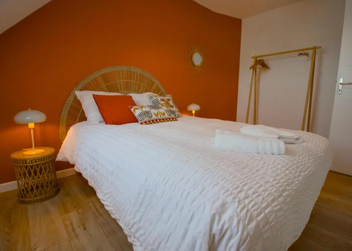 La Cigogne, Maison Familiale En Bord De A Surtainville, Cote Des Isles, 3 Chambres, Intendance Luxury Host