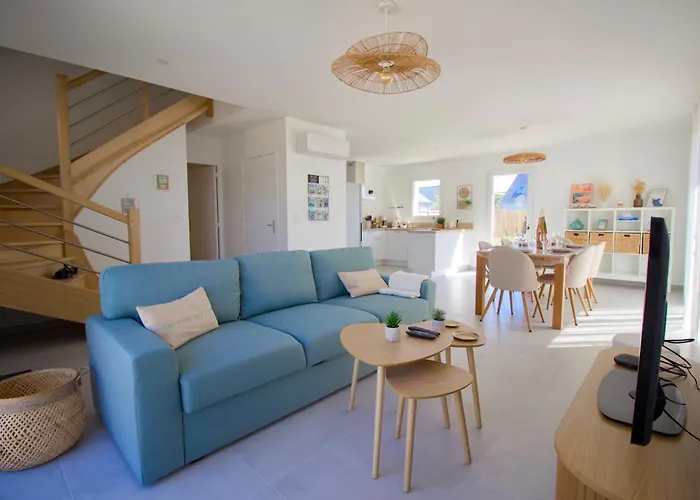 Dom wakacyjny La Cigogne, Maison Familiale En Bord De A Surtainville, Cote Des Isles, 3 Chambres, Intendance Luxury Host