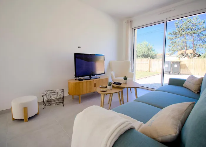 La Cigogne, Maison Familiale En Bord De A Surtainville, Cote Des Isles, 3 Chambres, Intendance Luxury Host *