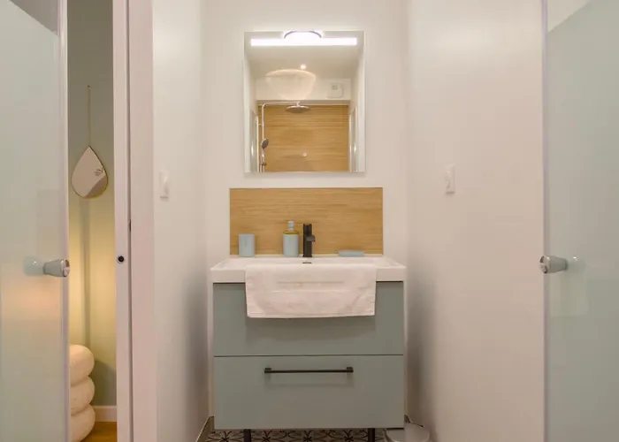 Dom wakacyjny La Cigogne, Maison Familiale En Bord De A Surtainville, Cote Des Isles, 3 Chambres, Intendance Luxury Host